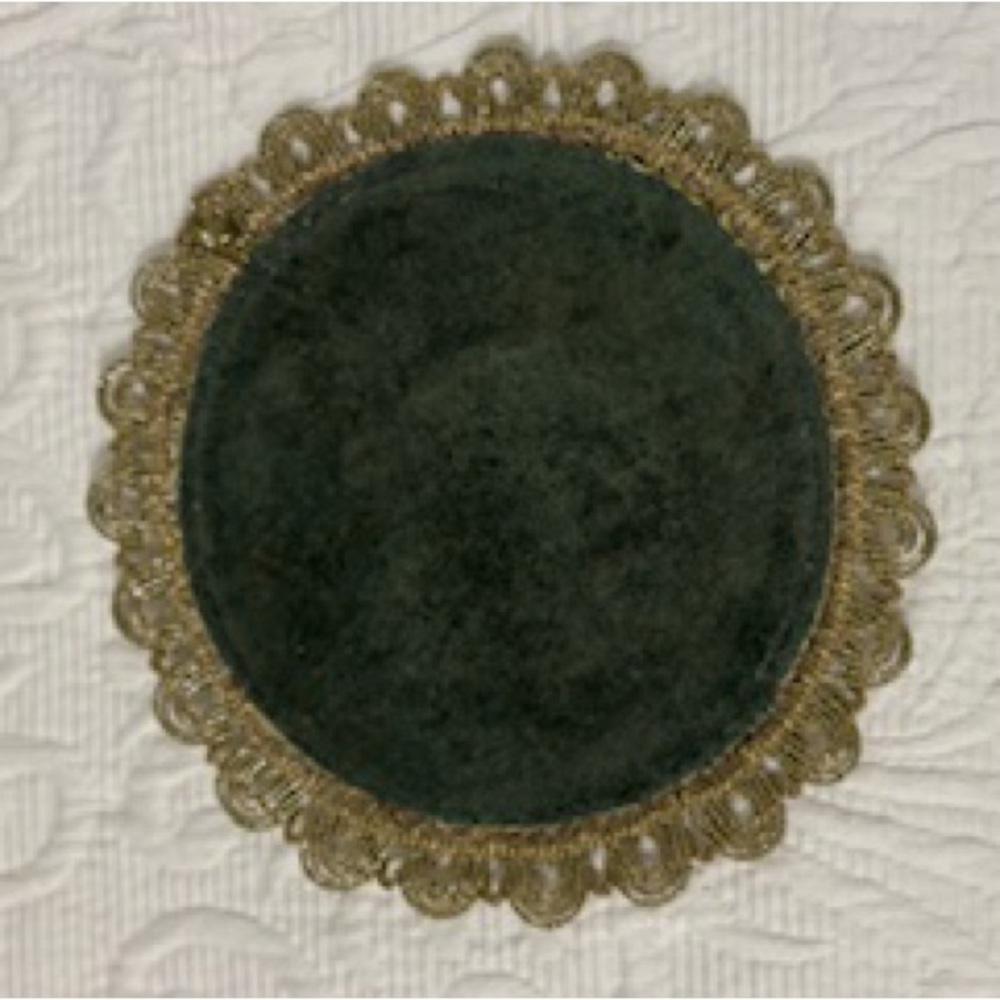 2-Antique Victorian Metallic Doilies ~ Gold Tone Netting Trim Floral Tapestry - Picture 8 of 8